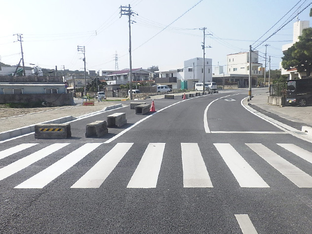 本部公園線道路築造工事（3-2）