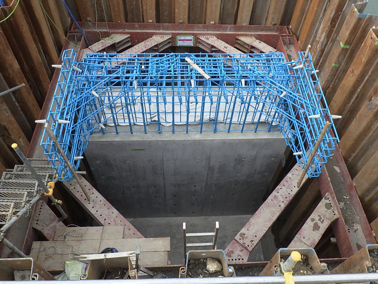 与原東浜線橋梁下部工工事（1工区）