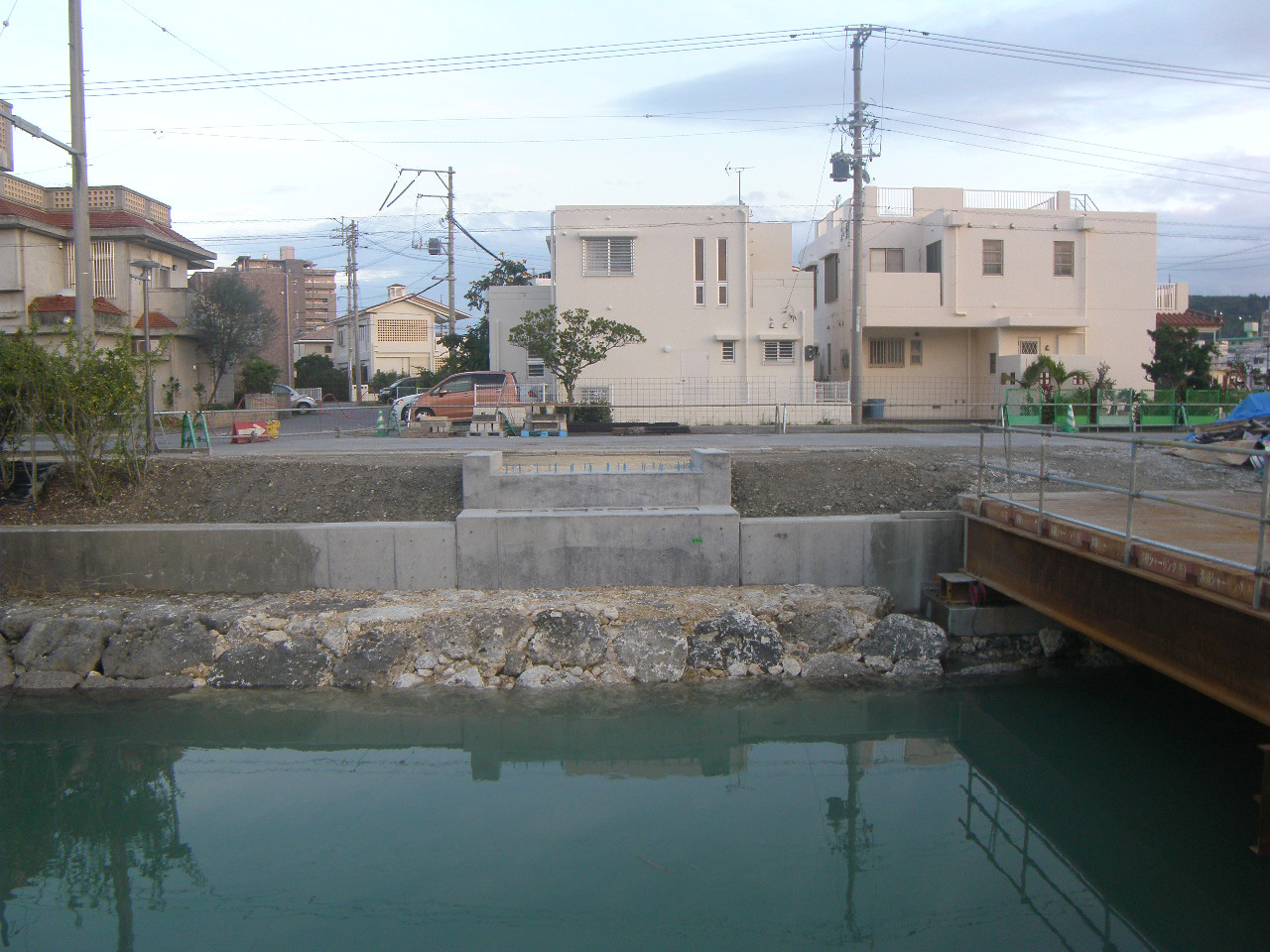 与原東浜線橋梁下部工工事（1工区）